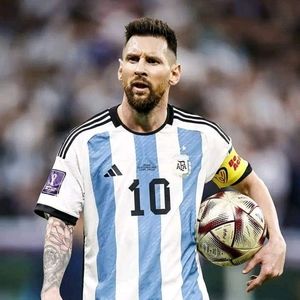 Meet your Posher, Suman